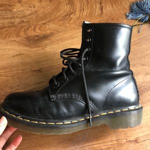 Dr. Martens smooth boot